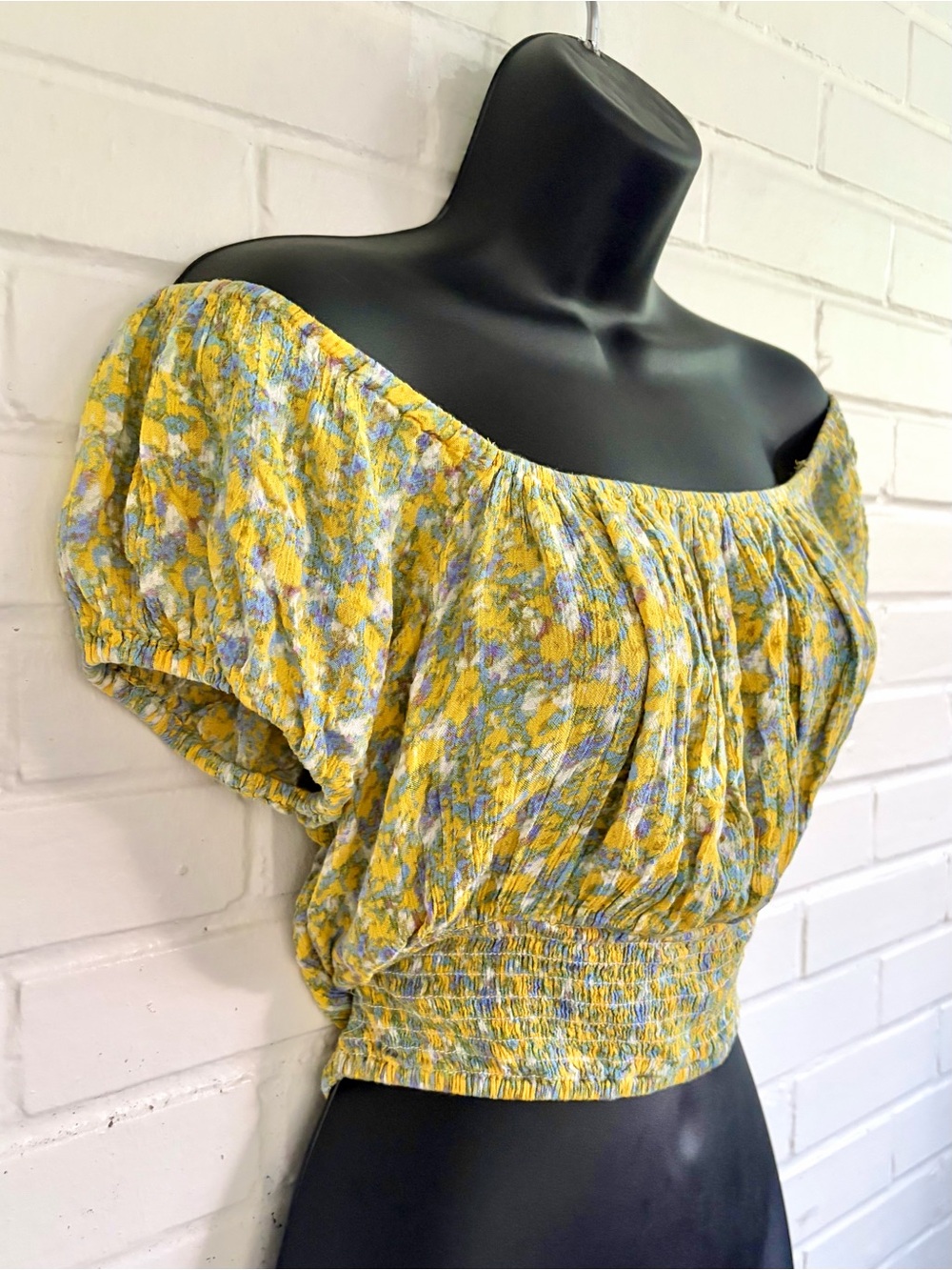 Free People Yellow & Blue Floral Off-Shoulder Smocked Crop Top, SZ S - Picture 3 of 7